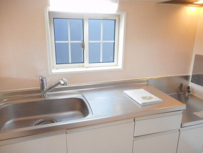 物件内観写真4　(キッチン)