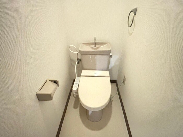 物件内観写真12　(トイレ)