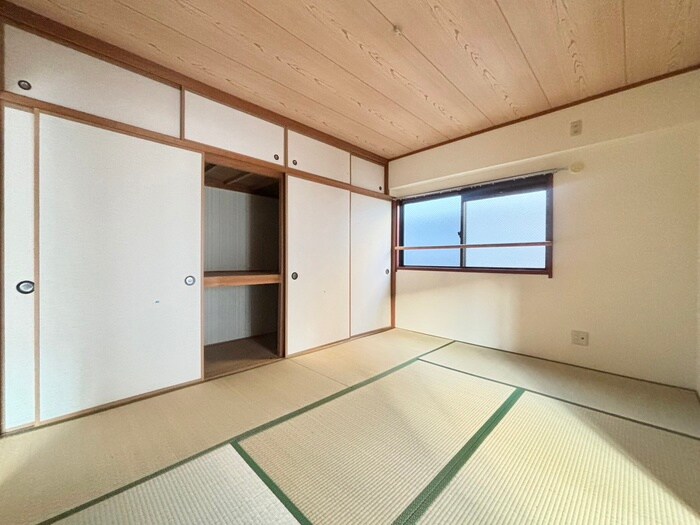 物件内観写真18　(居室)