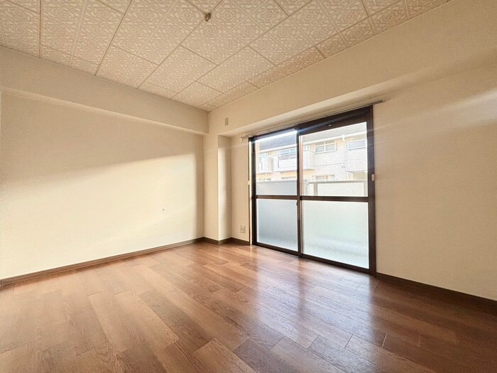 物件内観写真19　(居室)