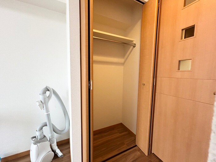 物件内観写真10　(収納)