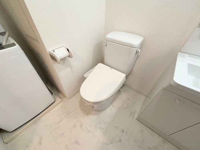 物件内観写真11　(トイレ)