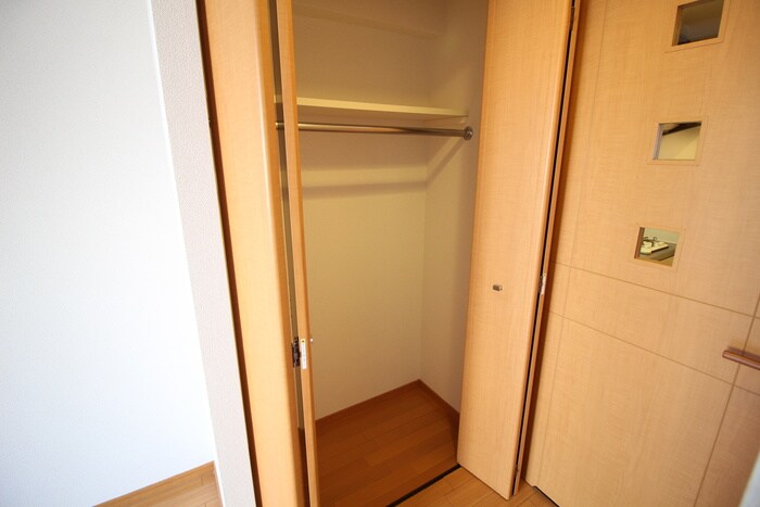 物件内観写真14　(収納)
