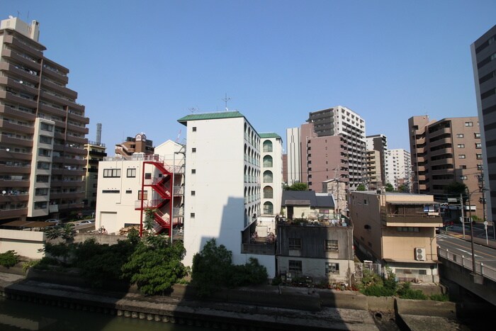 物件内観写真21　(室内からの展望)