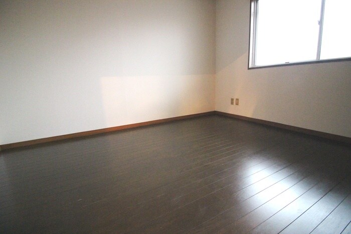物件内観写真19　(居室)