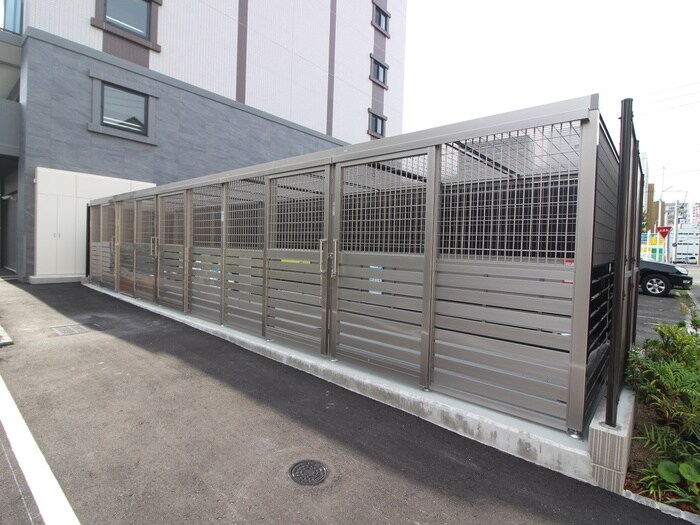 物件外観写真4　(建物設備)