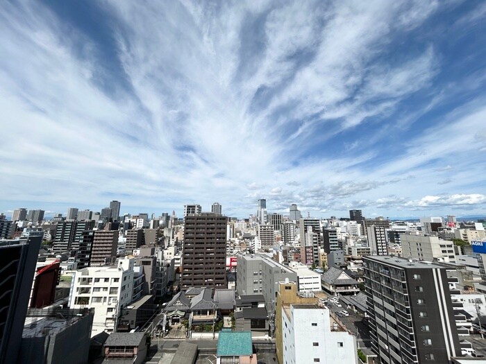 物件内観写真15　(室内からの展望)