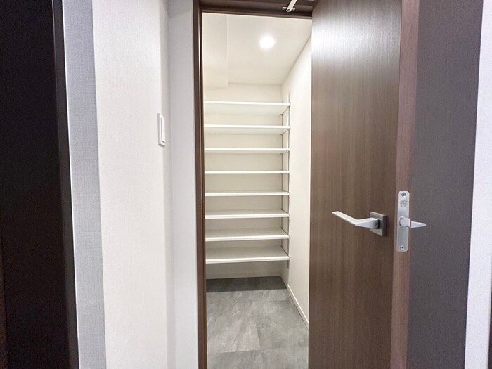 物件内観写真17　(靴箱)
