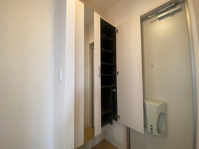 物件内観写真20　(靴箱)