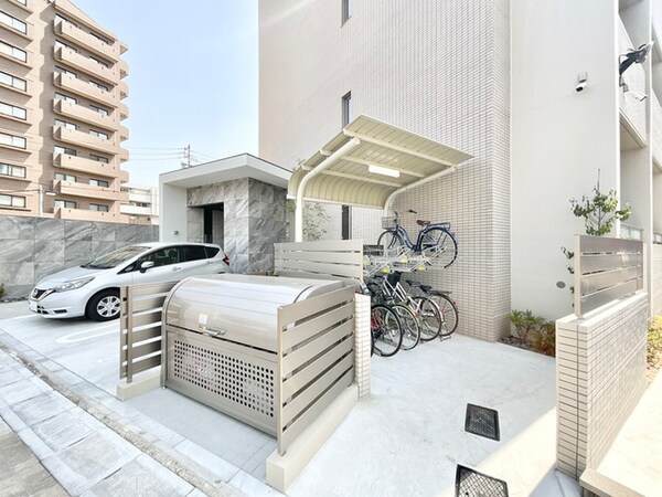 駐輪場