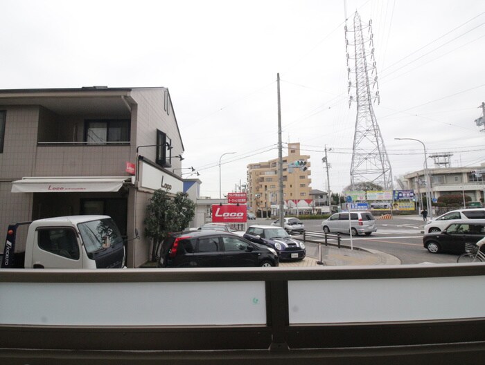 物件内観写真19　(室内からの展望)