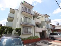 サンハイム吉川の外観写真