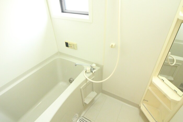 物件内観写真12　(バス／シャワールーム等)