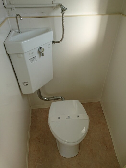 物件内観写真10　(トイレ)