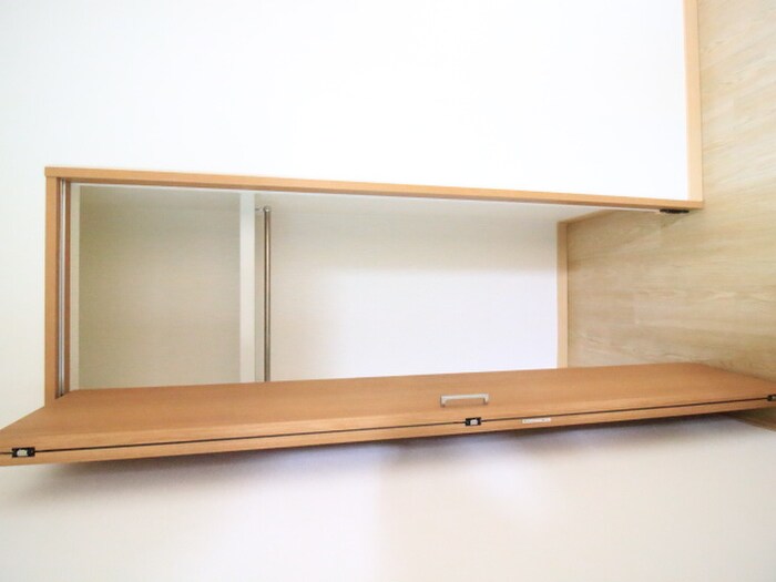 物件内観写真8　(収納)