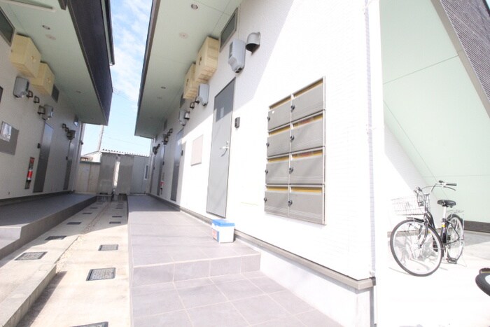 物件外観写真2　(建物設備)