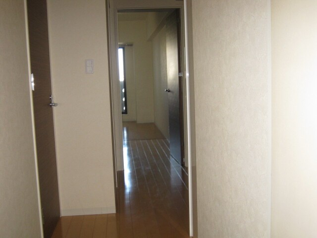 物件内観写真7　(廊下)