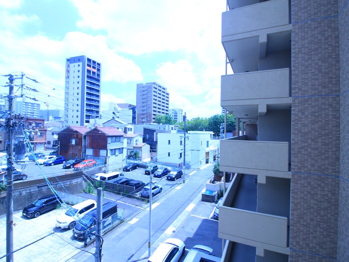 物件内観写真19　(室内からの展望)