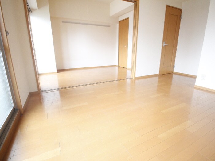 物件内観写真8　(内観写真)