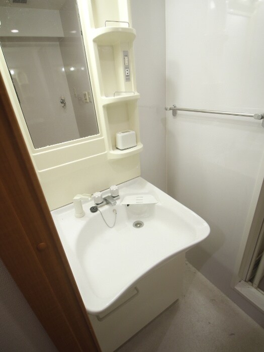 物件内観写真12　(洗面)