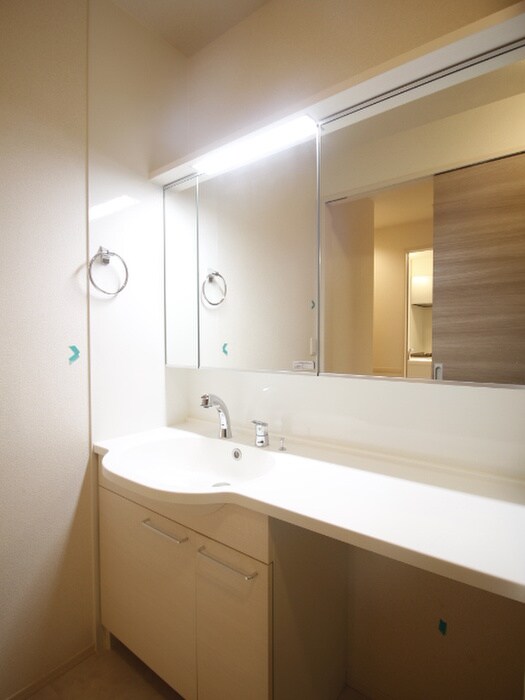 物件内観写真10　(洗面)