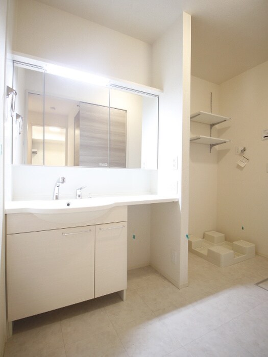 物件内観写真21　(洗面)