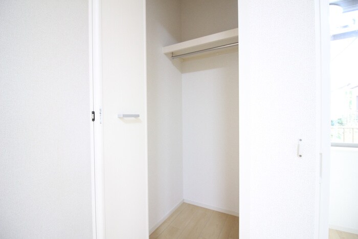 物件内観写真9　(収納)