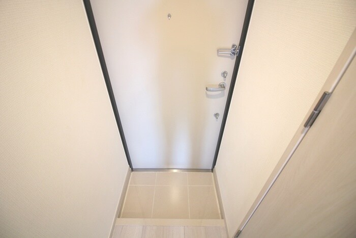 物件内観写真20　(玄関)