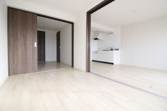 物件内観写真10　(居室)