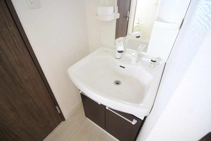 物件内観写真12　(洗面)