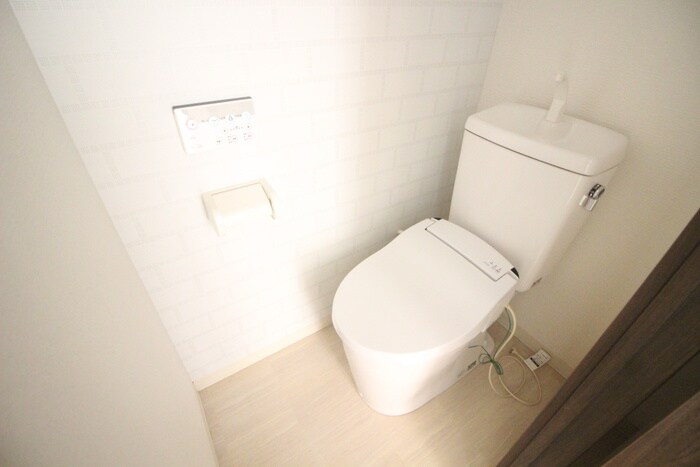 物件内観写真13　(トイレ)