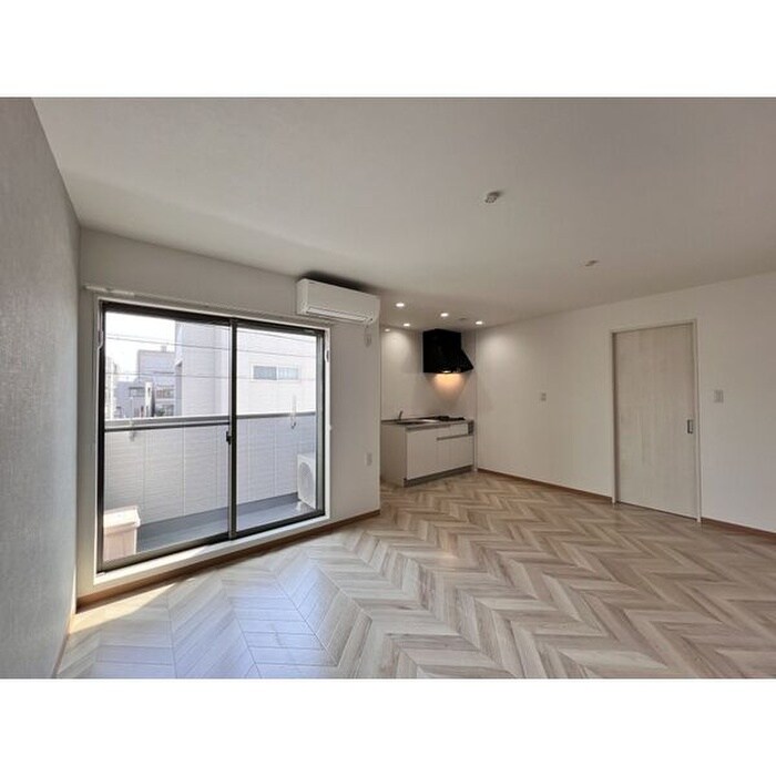 物件内観写真4　(居室)