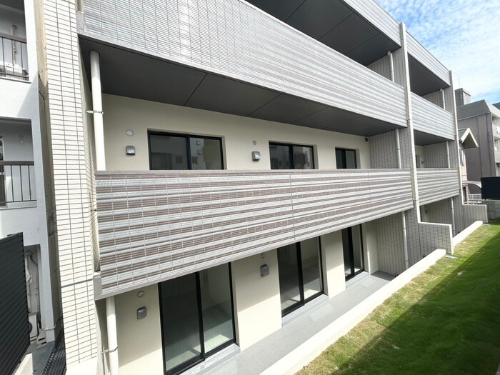 物件外観写真6　(外観写真)