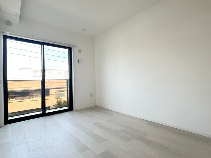 物件内観写真10　(居室)