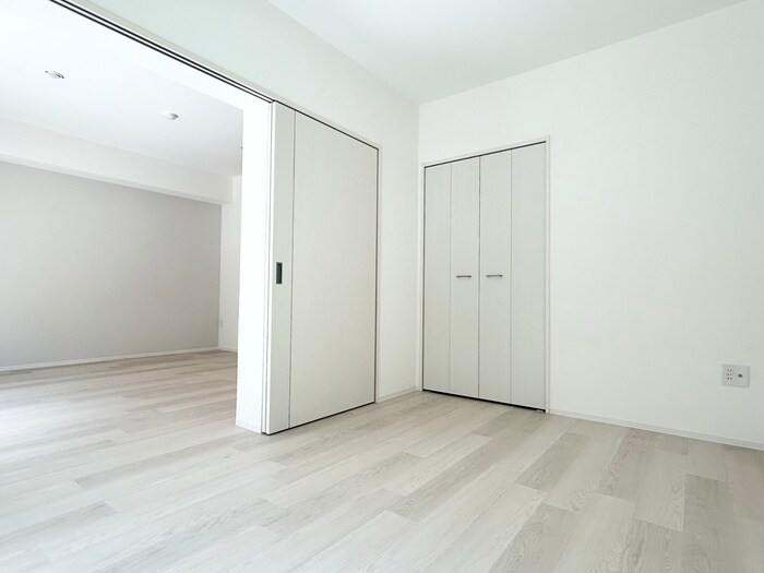 物件内観写真11　(居室)