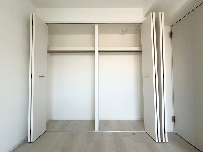 物件内観写真12　(収納)