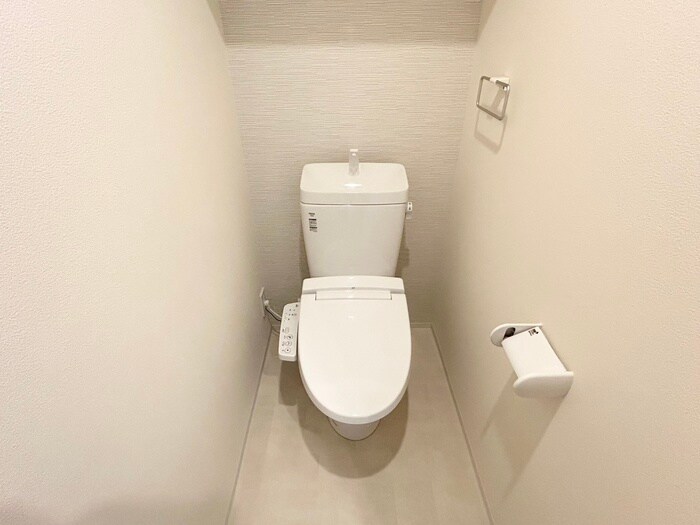 物件内観写真15　(トイレ)