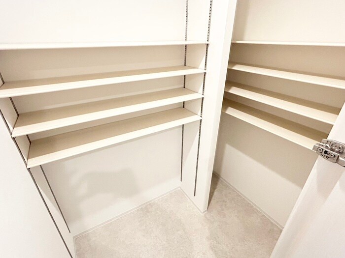 物件内観写真16　(靴箱)