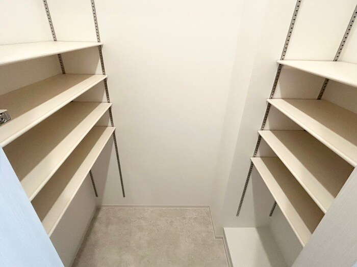 物件内観写真17　(靴箱)