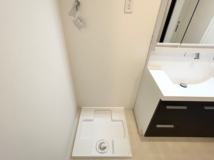 物件内観写真17　(洗濯機置場)