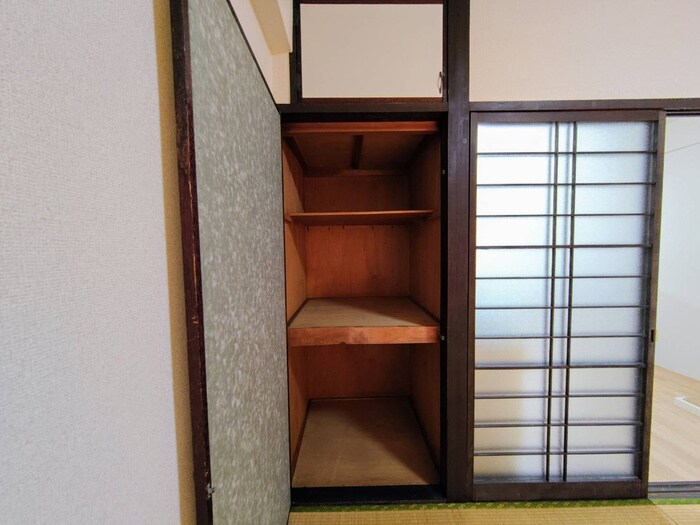 物件内観写真9　(収納)