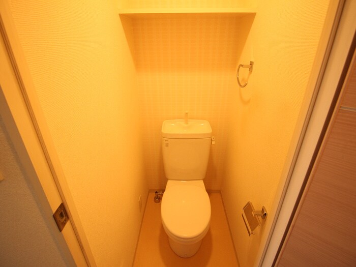 物件内観写真14　(トイレ)