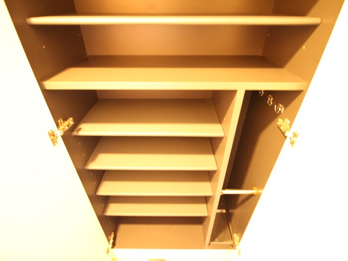 物件内観写真19　(靴箱)