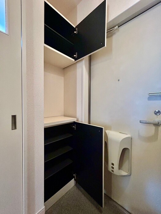 物件内観写真14　(靴箱)