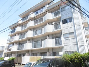 ラフォーレ末広外観写真