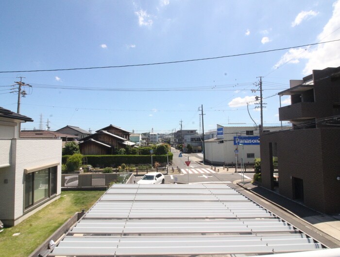 物件内観写真19　(室内からの展望)