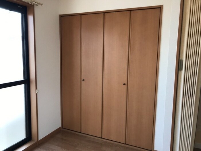 物件内観写真15　(収納)