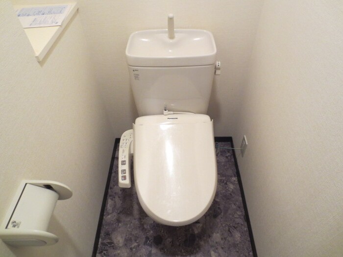 物件内観写真12　(トイレ)