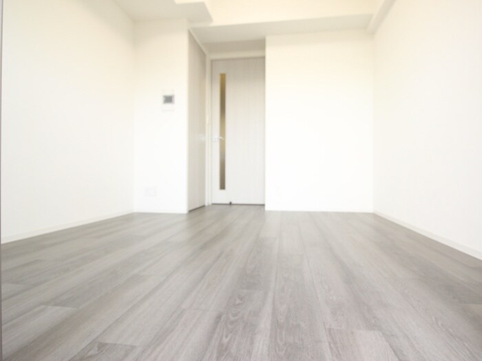 物件内観写真2　(居室)