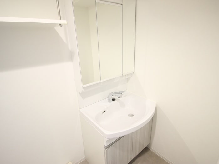 物件内観写真4　(洗面)
